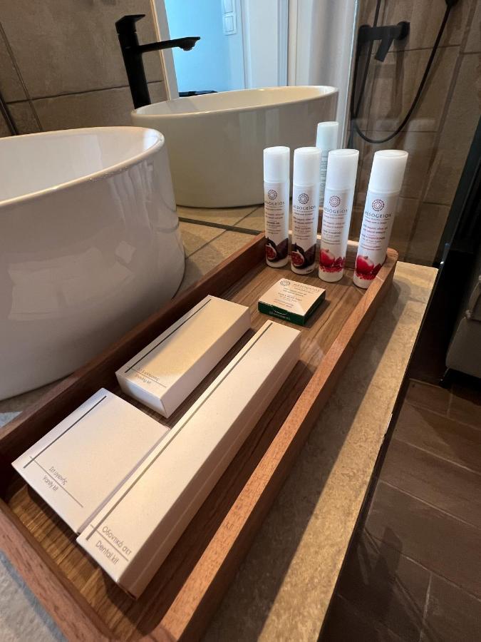 The Nook Suite Ермополи Екстериор снимка
