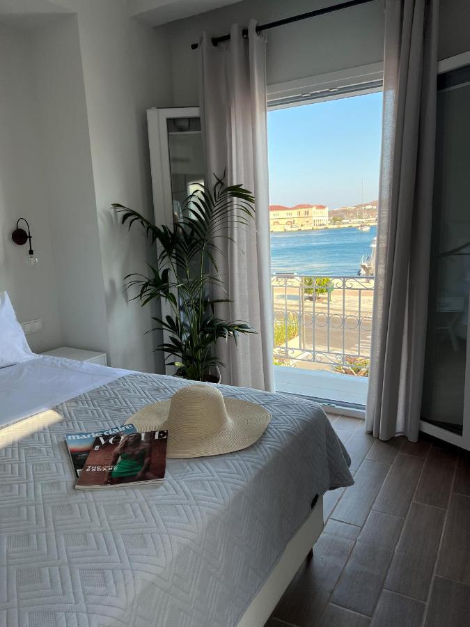 The Nook Suite Ермополи Екстериор снимка